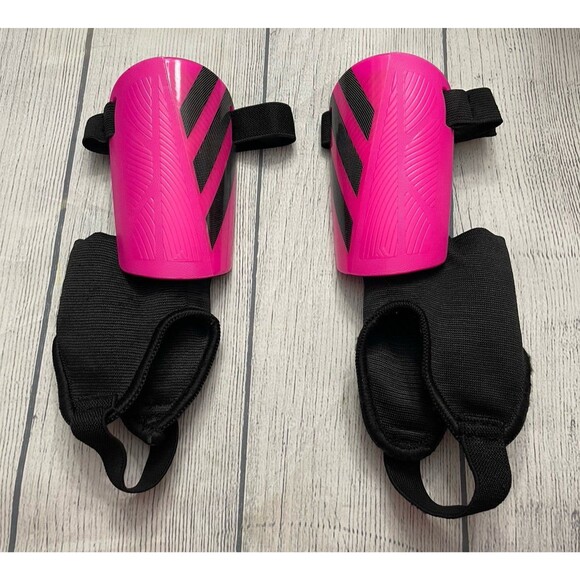 Pink Adidas Soccer Girl Shin Guards, Size Small - Picture 1 of 4